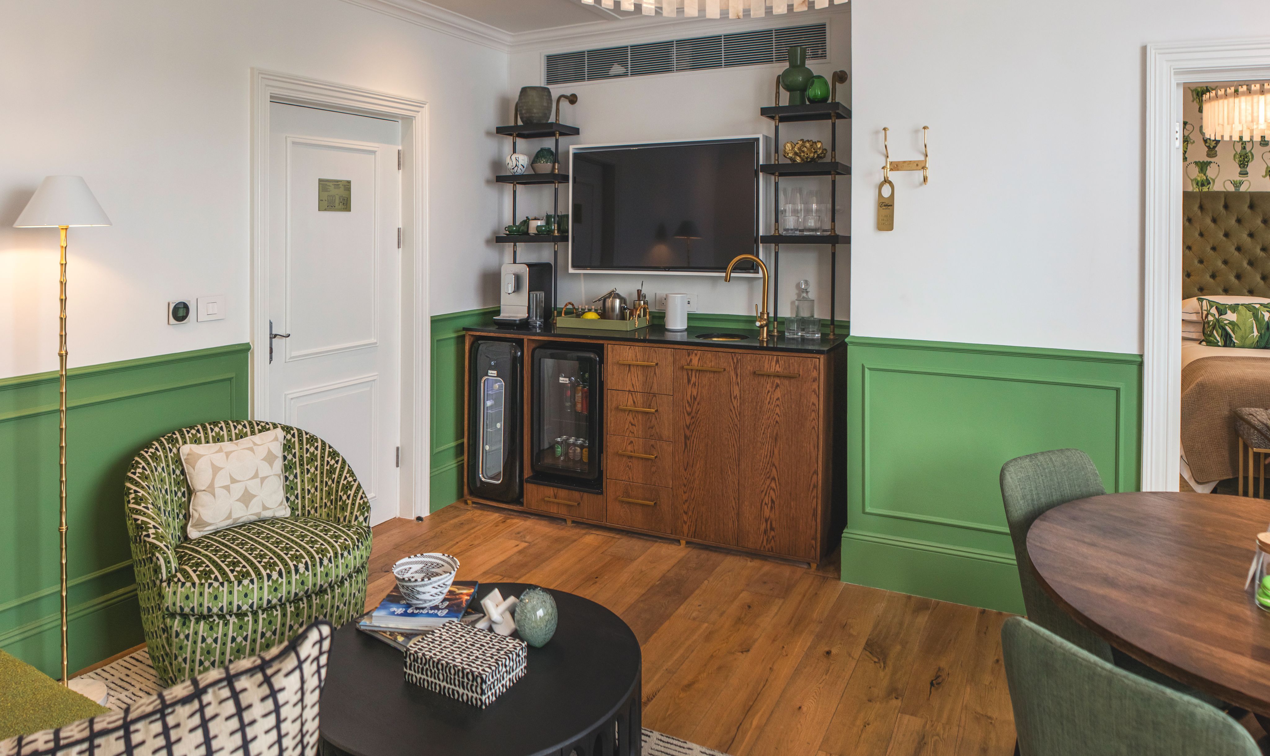 Cape Cadogan Family Stable Suite Lounge