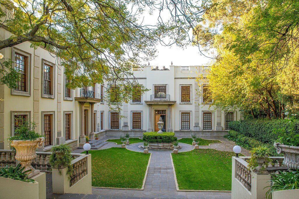 Johannesburg Interlude - Urban Luxury and Spa