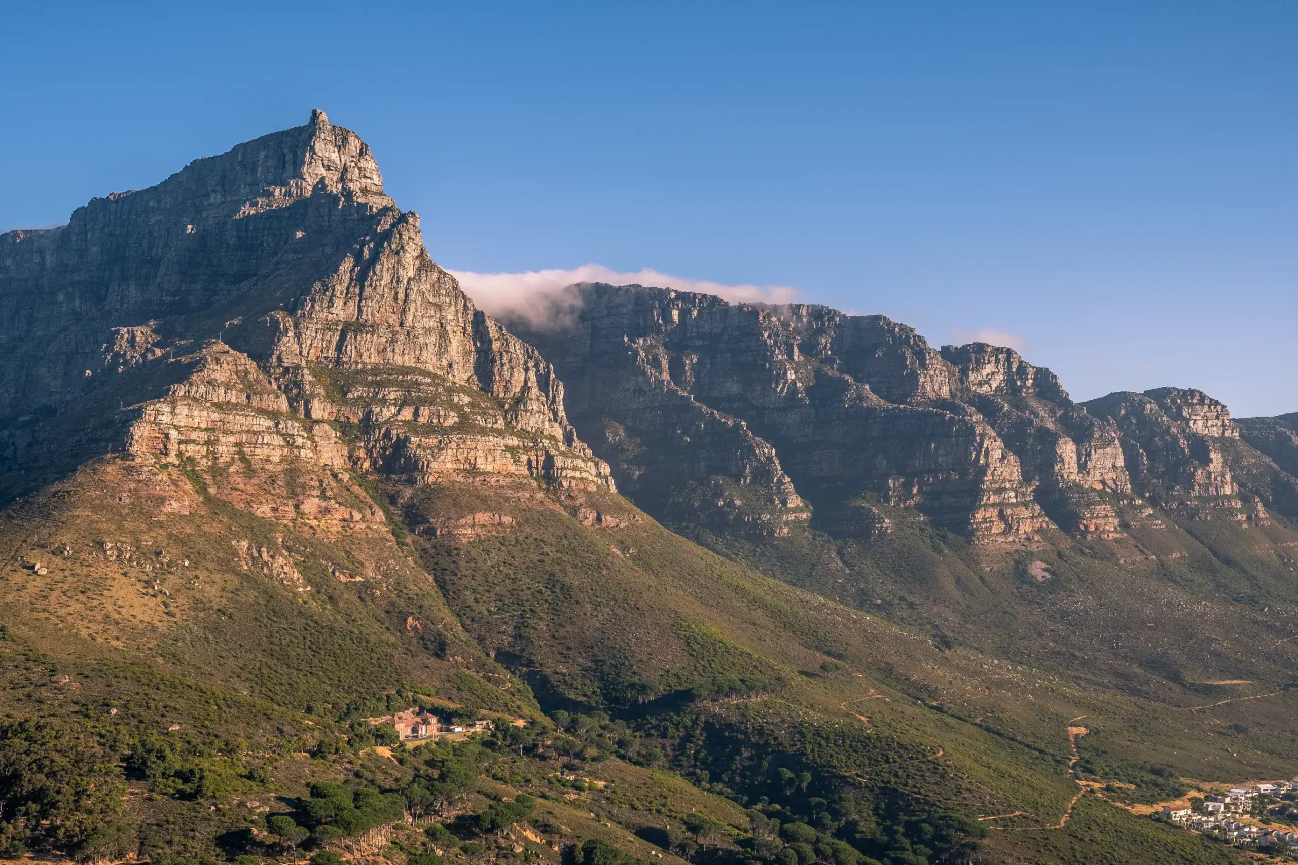Cape Cadogan Helicopter Experience - Table Mountain from above