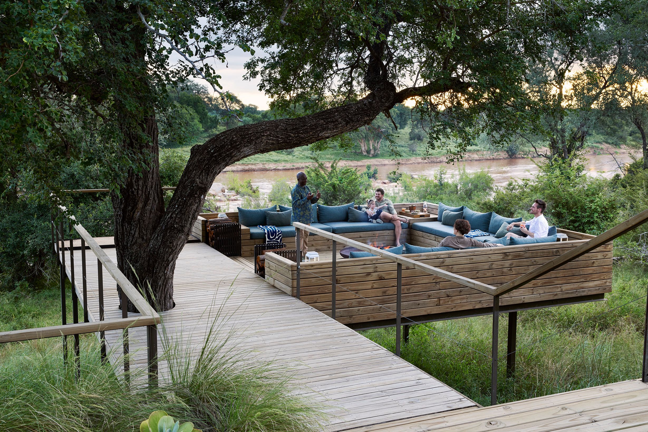 Lion Sands Fish Eagle Residence_Private Fire Deck_01