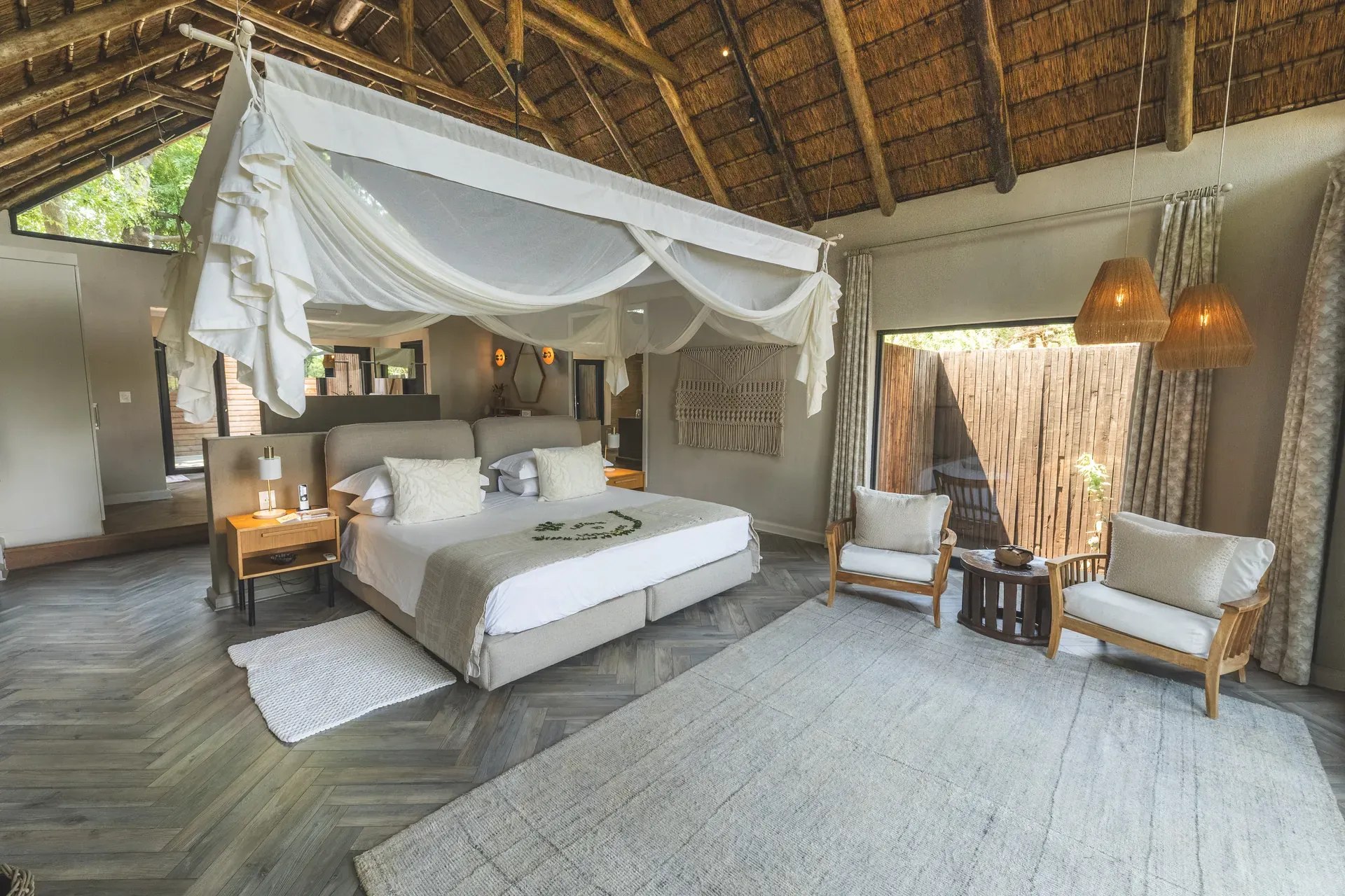 Superior Luxury Room