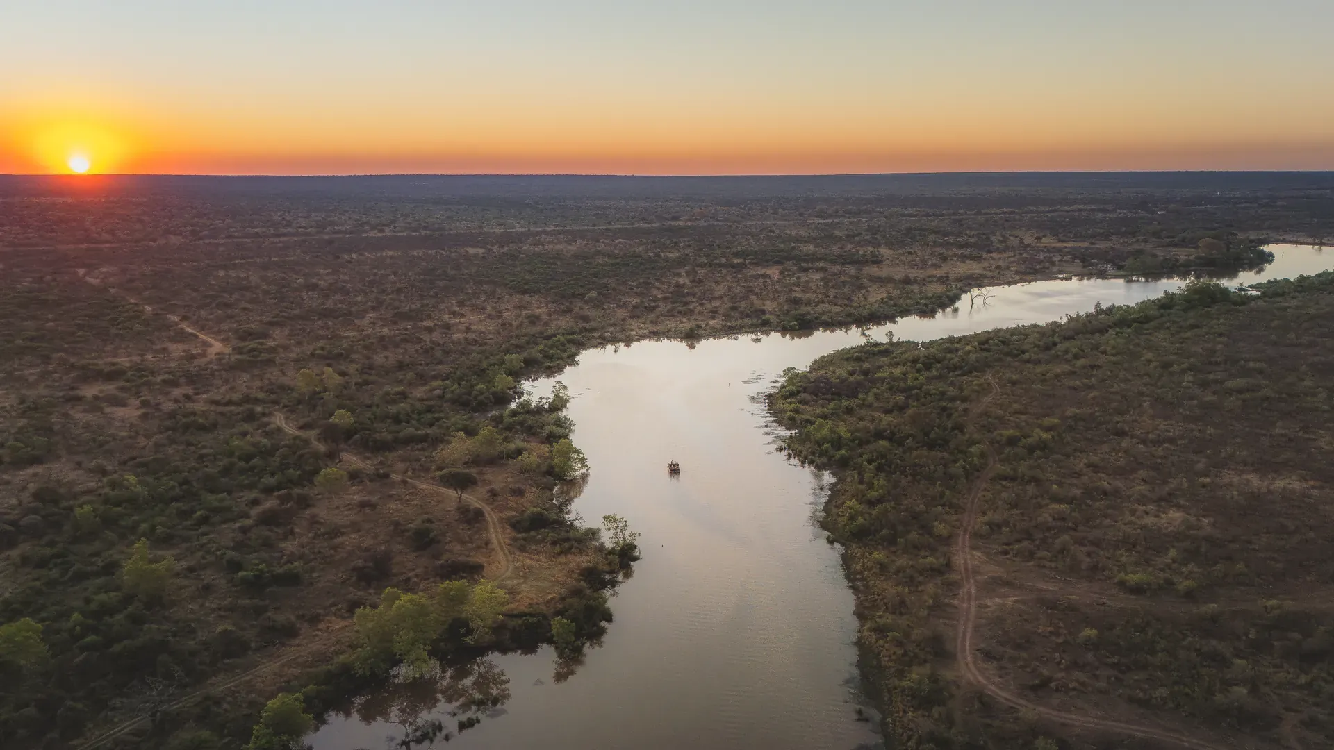 Main foreground image