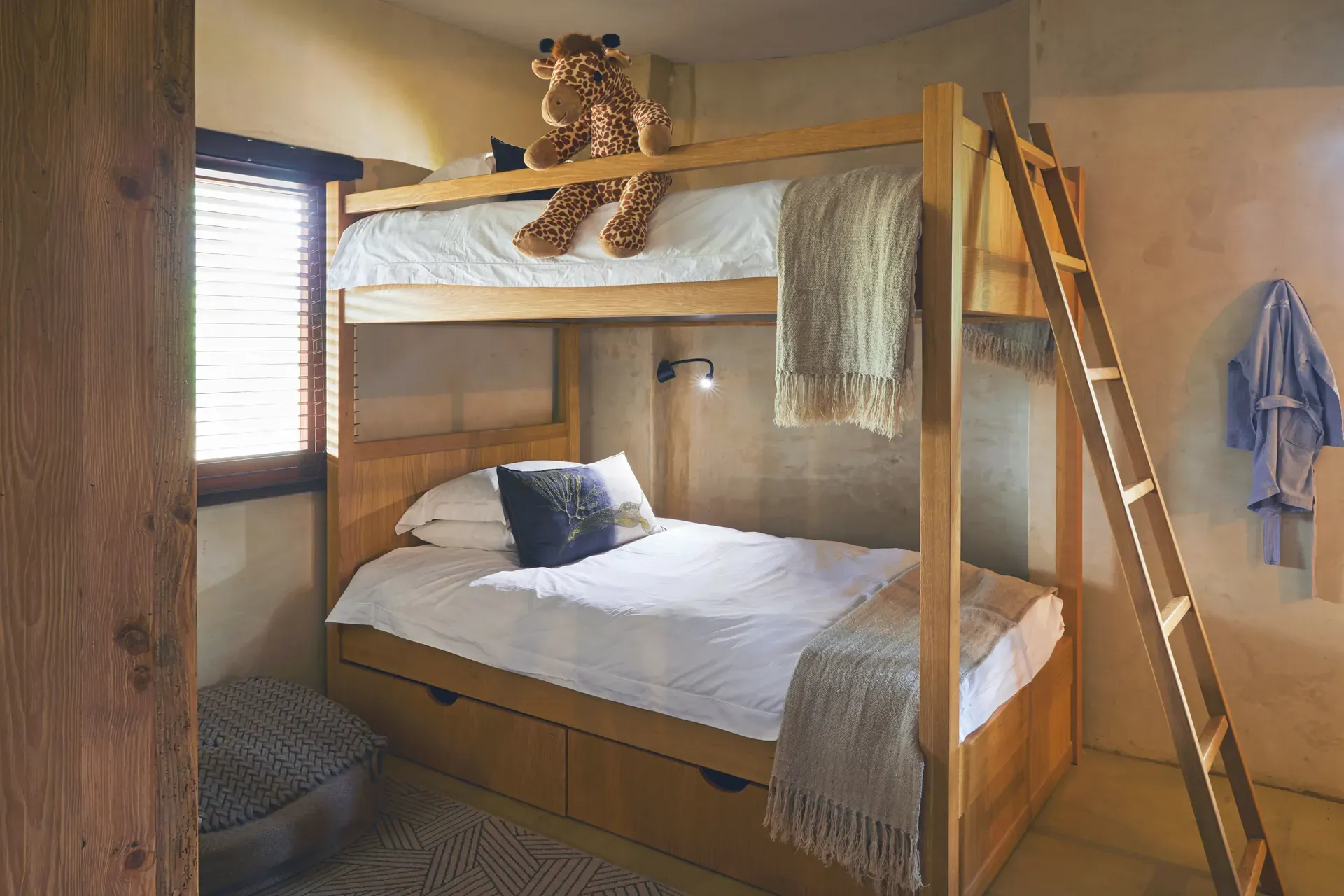 Marataba Safari Lodge – Family Tent kids’ room with bunk beds.
